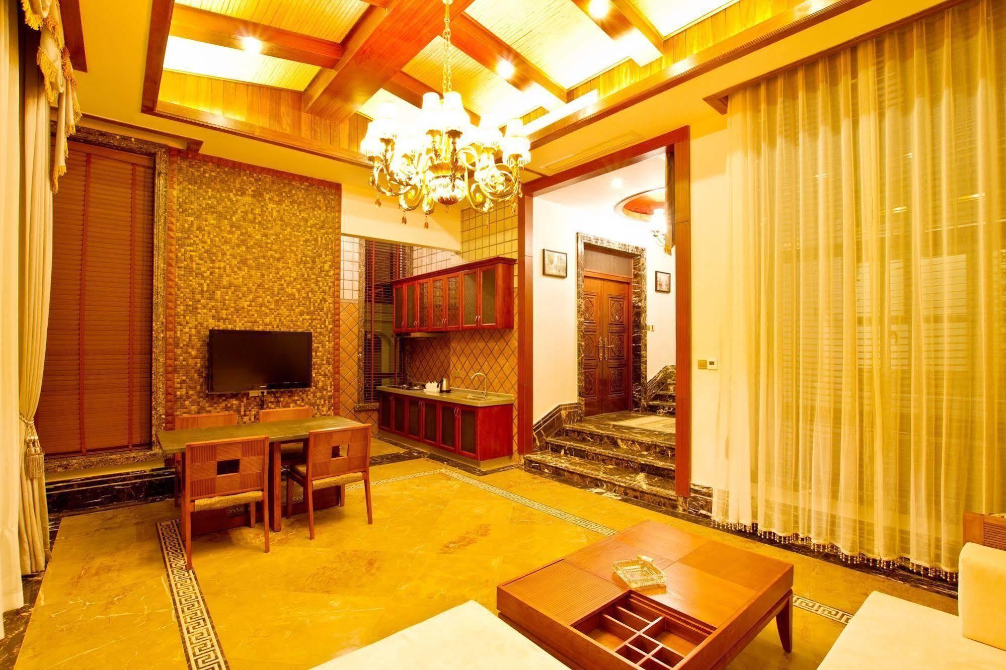 Xinglong Old Banyan Hotel - וואנינג מראה חיצוני תמונה